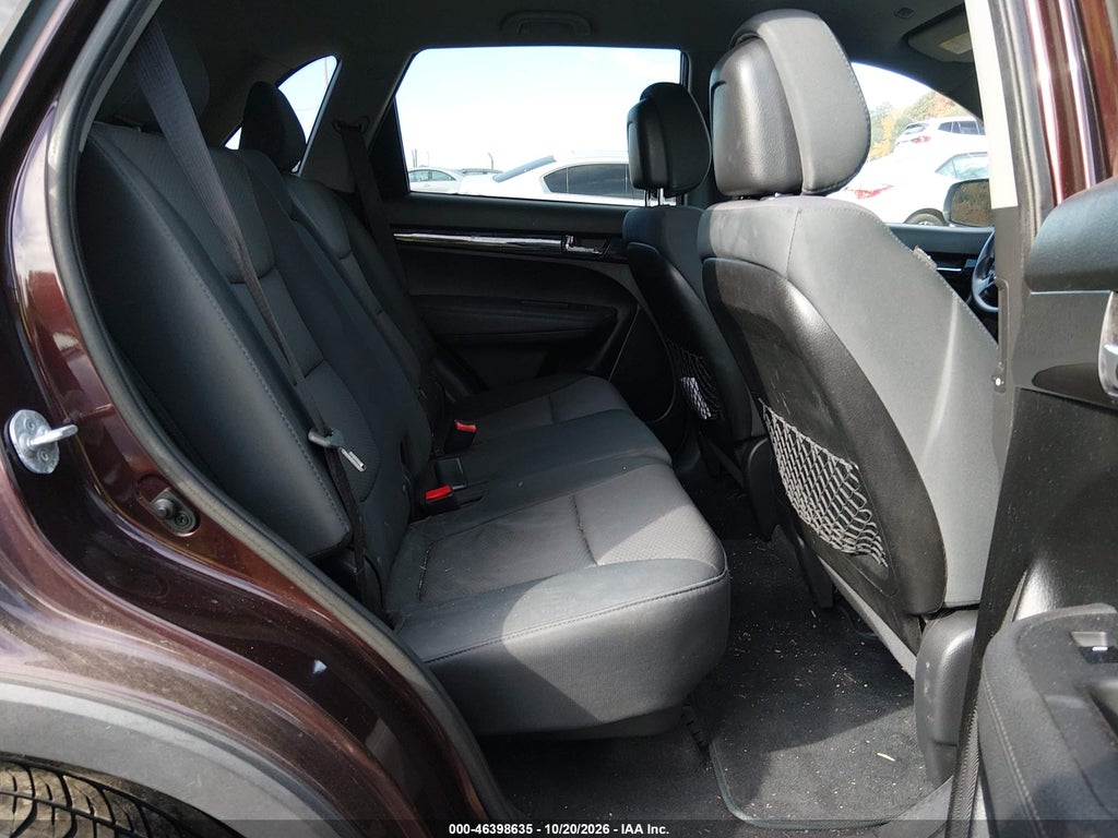 2013 Kia Sorento LX photo 8