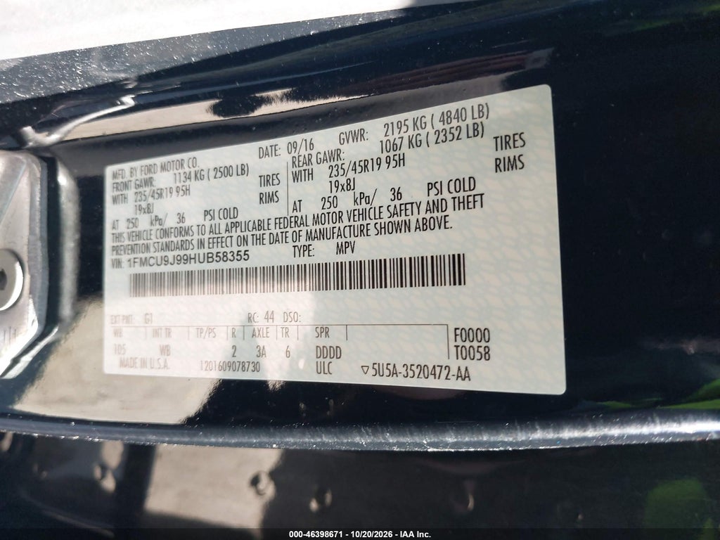 2017 Ford Escape Titanium photo 9
