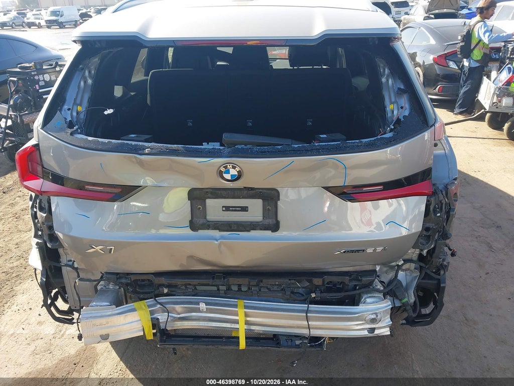 2026 BMW X1 XDRIVE28I photo 6
