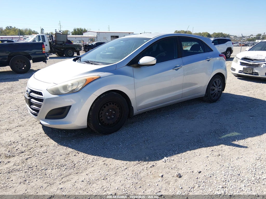 2016 Hyundai Elantra GT photo 2