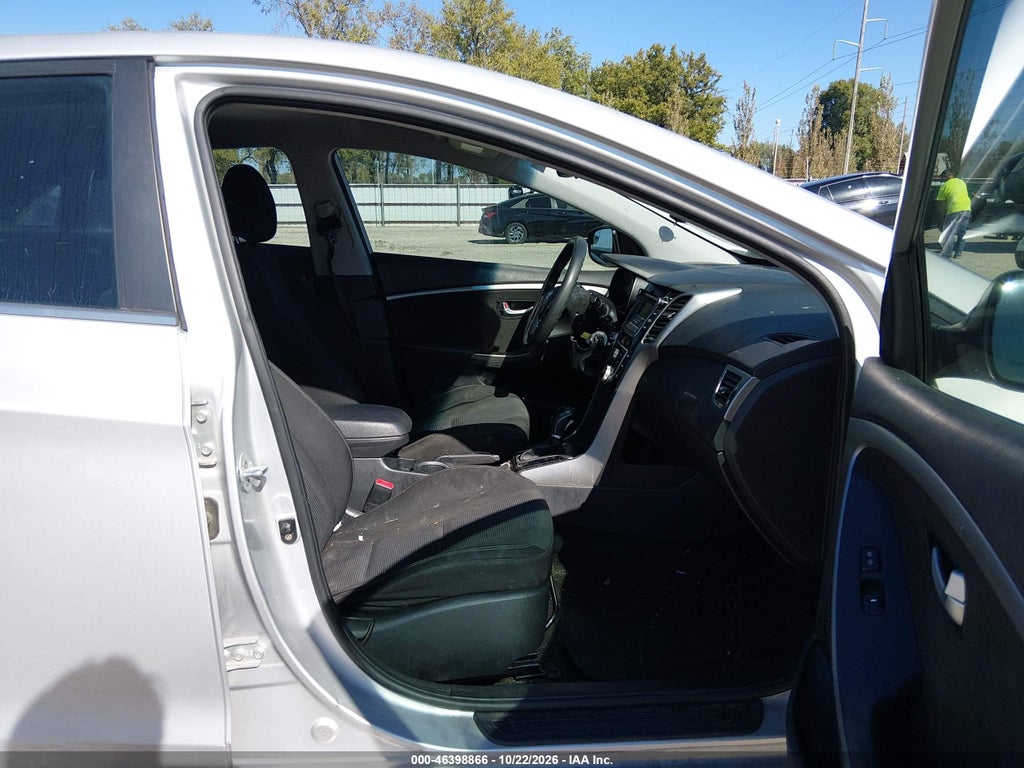 2016 Hyundai Elantra GT photo 5