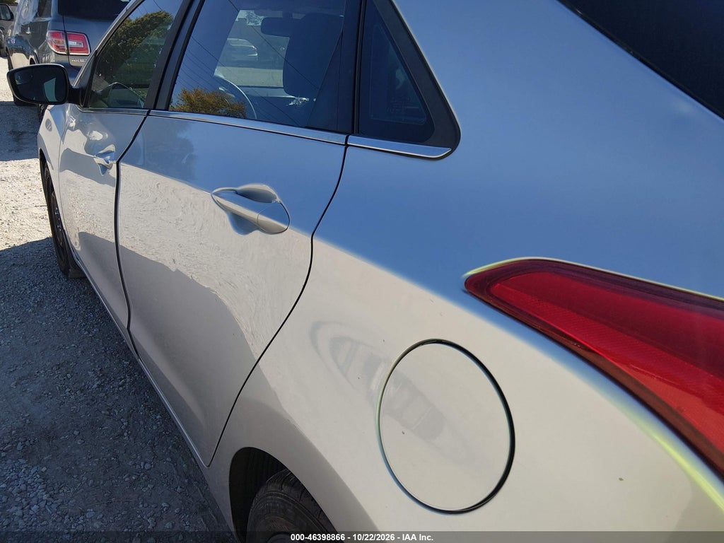2016 Hyundai Elantra GT photo 6