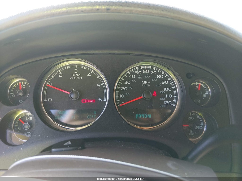2011 GMC Yukon SLE photo 7