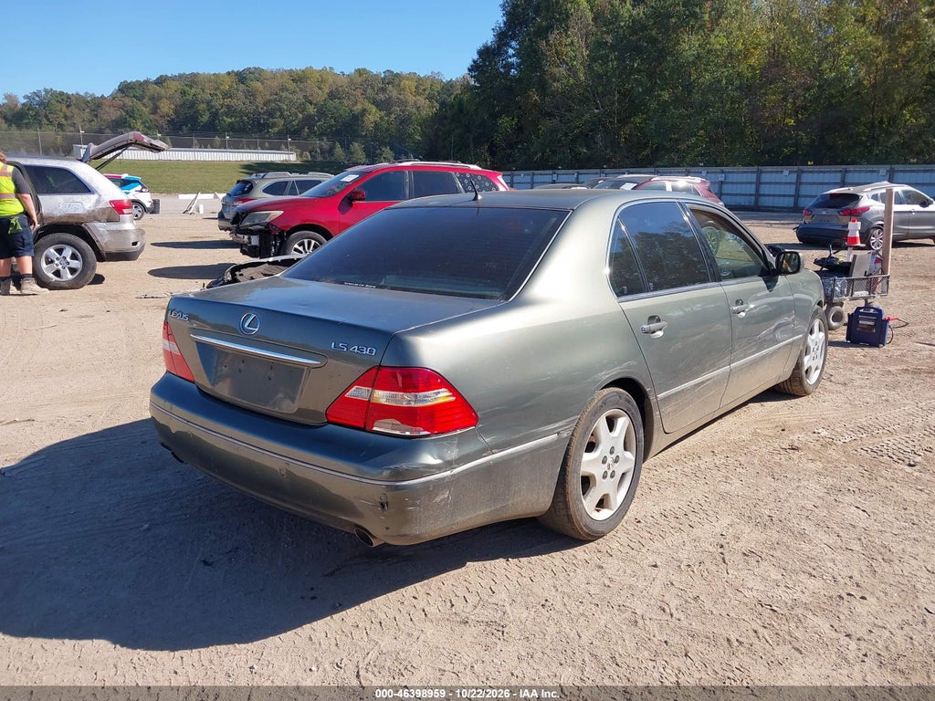 2004 Lexus LS 430 photo 4