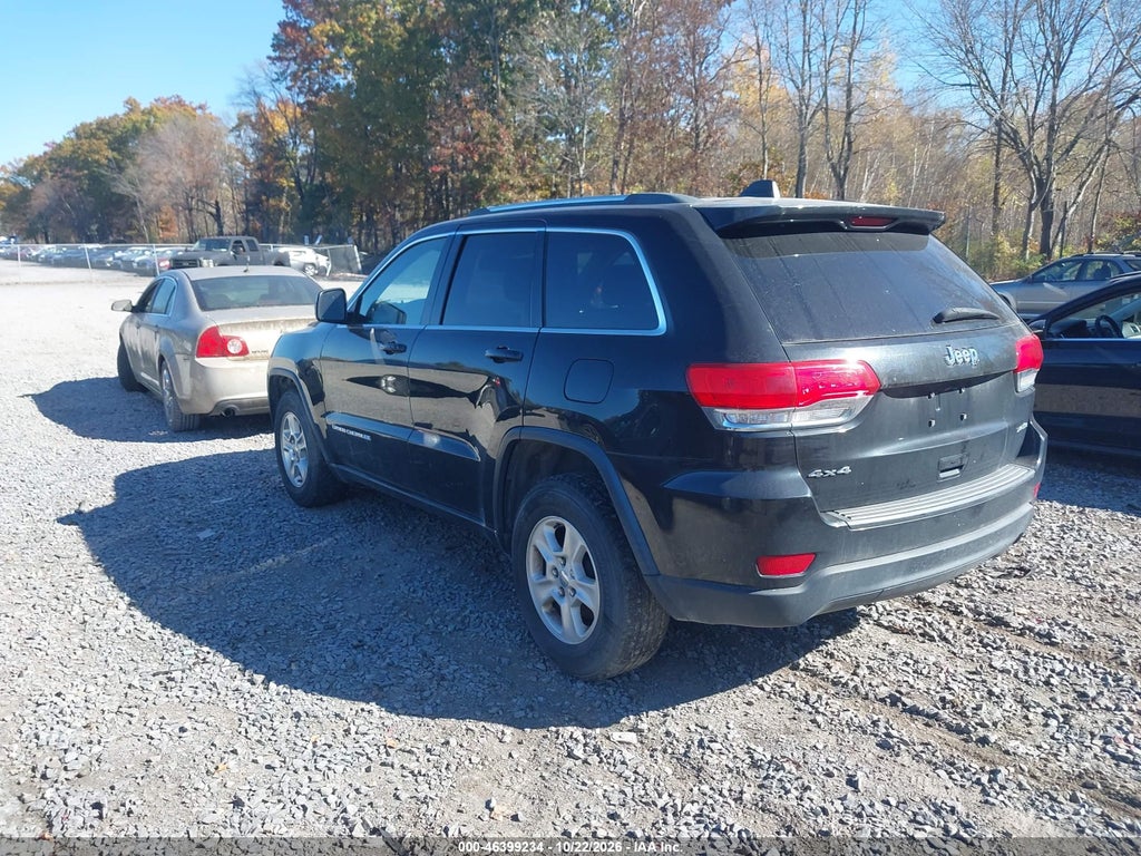 2015 Jeep Grand Cherokee Laredo photo 3