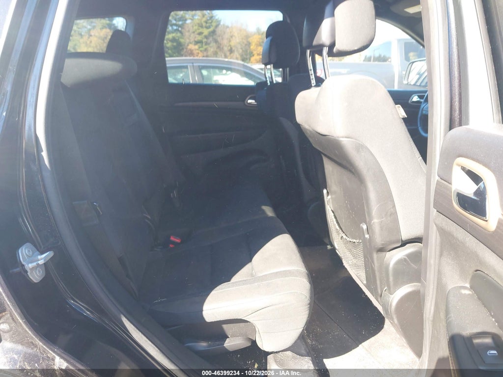 2015 Jeep Grand Cherokee Laredo photo 8
