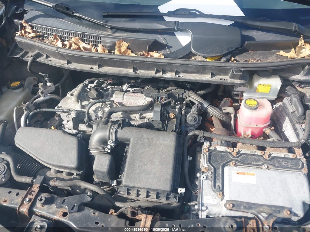 2012 Toyota Prius V Five photo 10