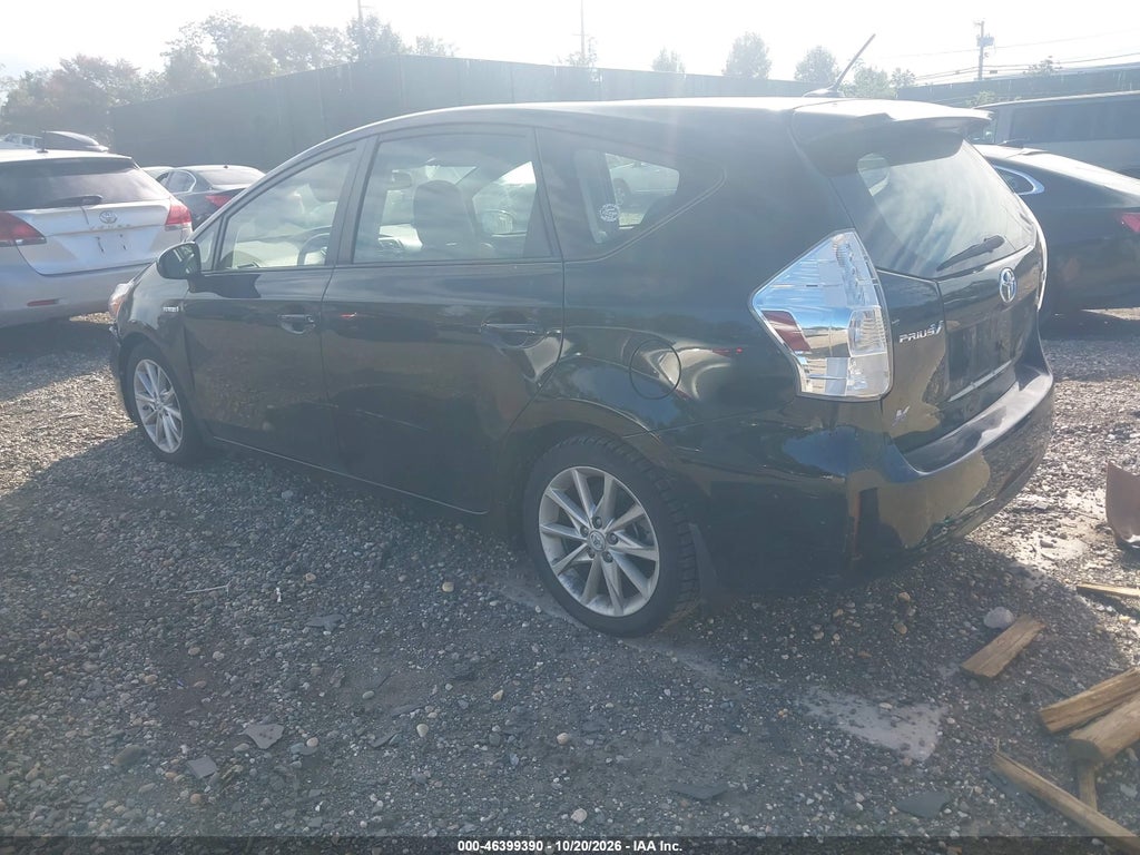 2012 Toyota Prius V Five photo 3