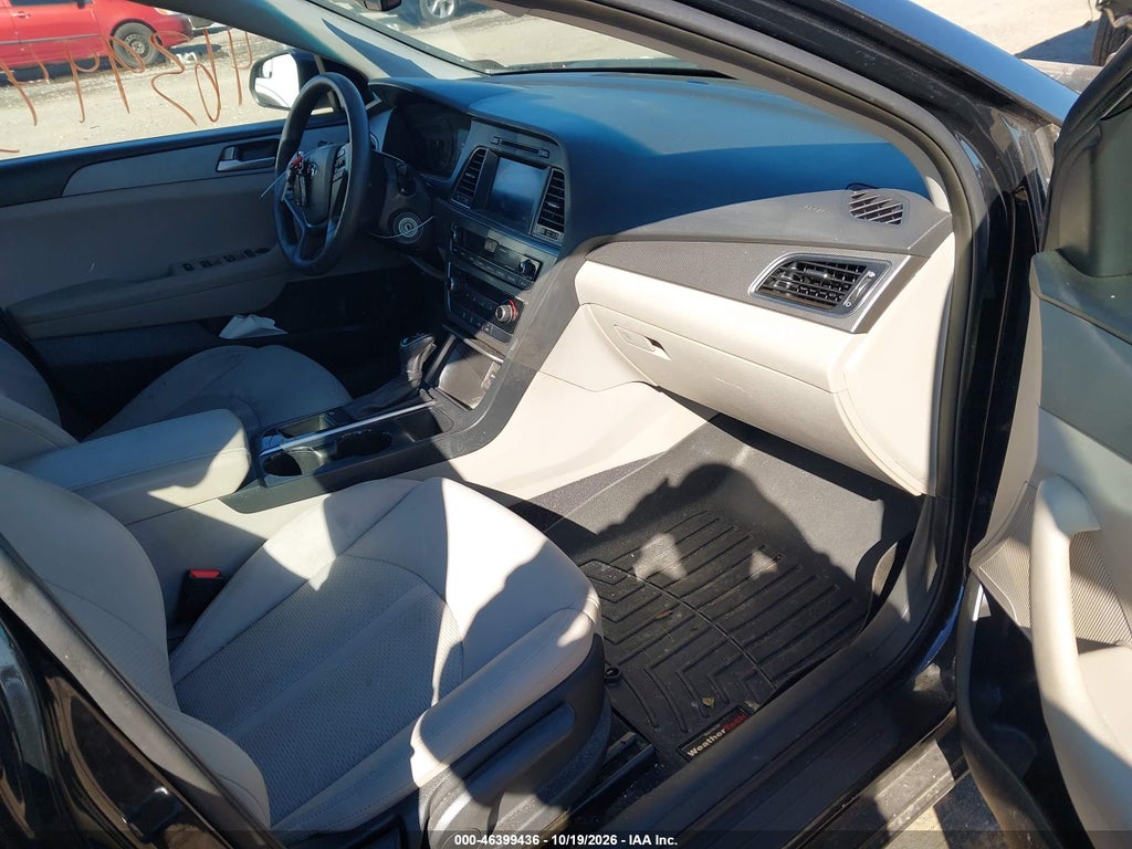 2017 Hyundai Sonata SE photo 5