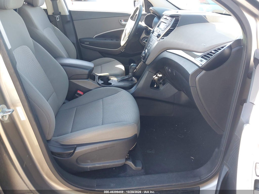 2016 Hyundai Santa FE Sport 2.4L photo 5
