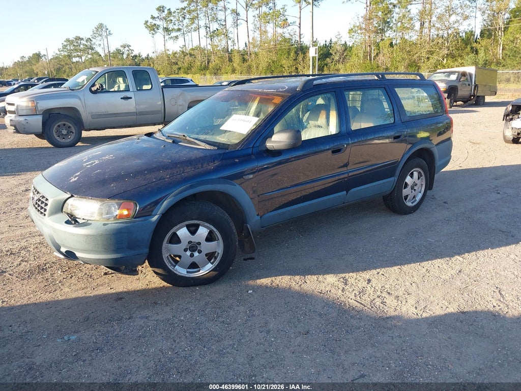 2004 Volvo XC70 2.5T photo 2