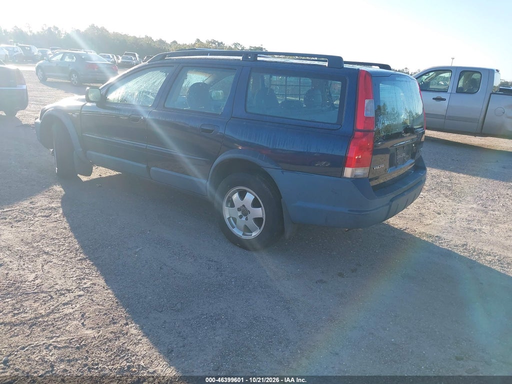 2004 Volvo XC70 2.5T photo 3
