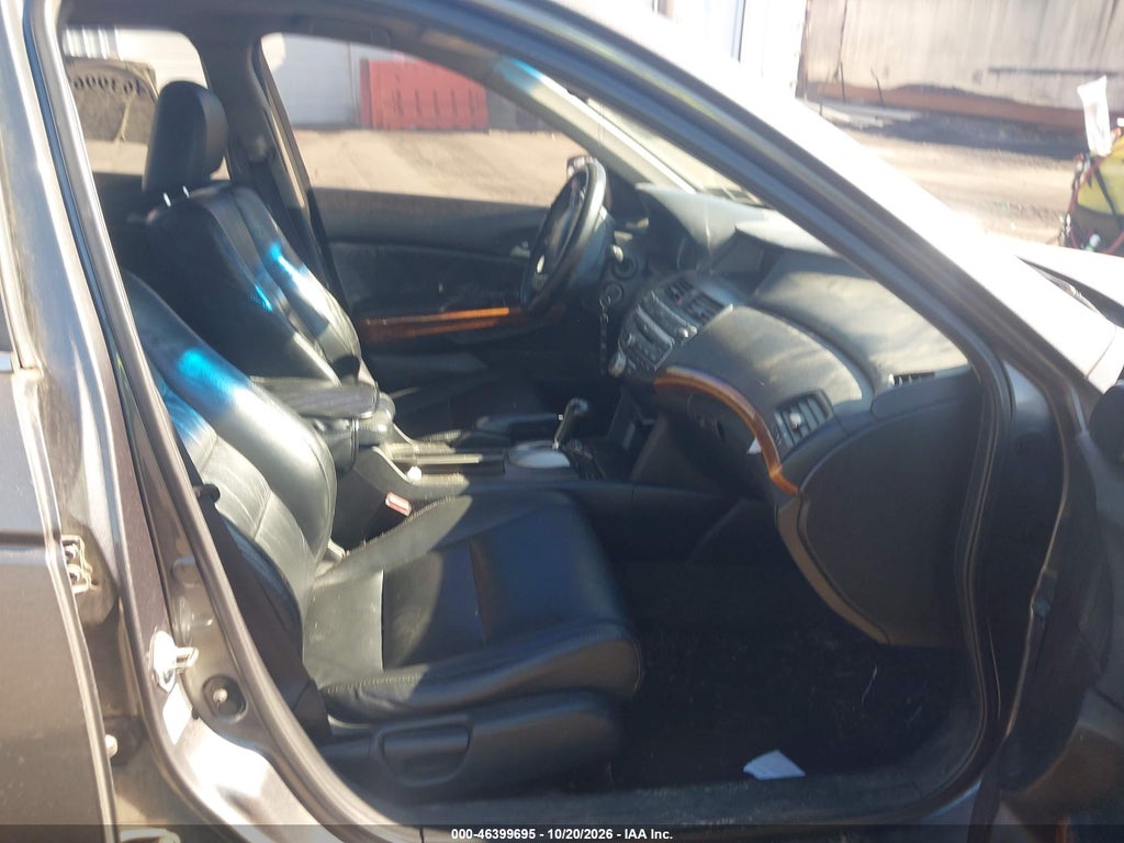 2011 Honda Accord 2.4 EX-L photo 5