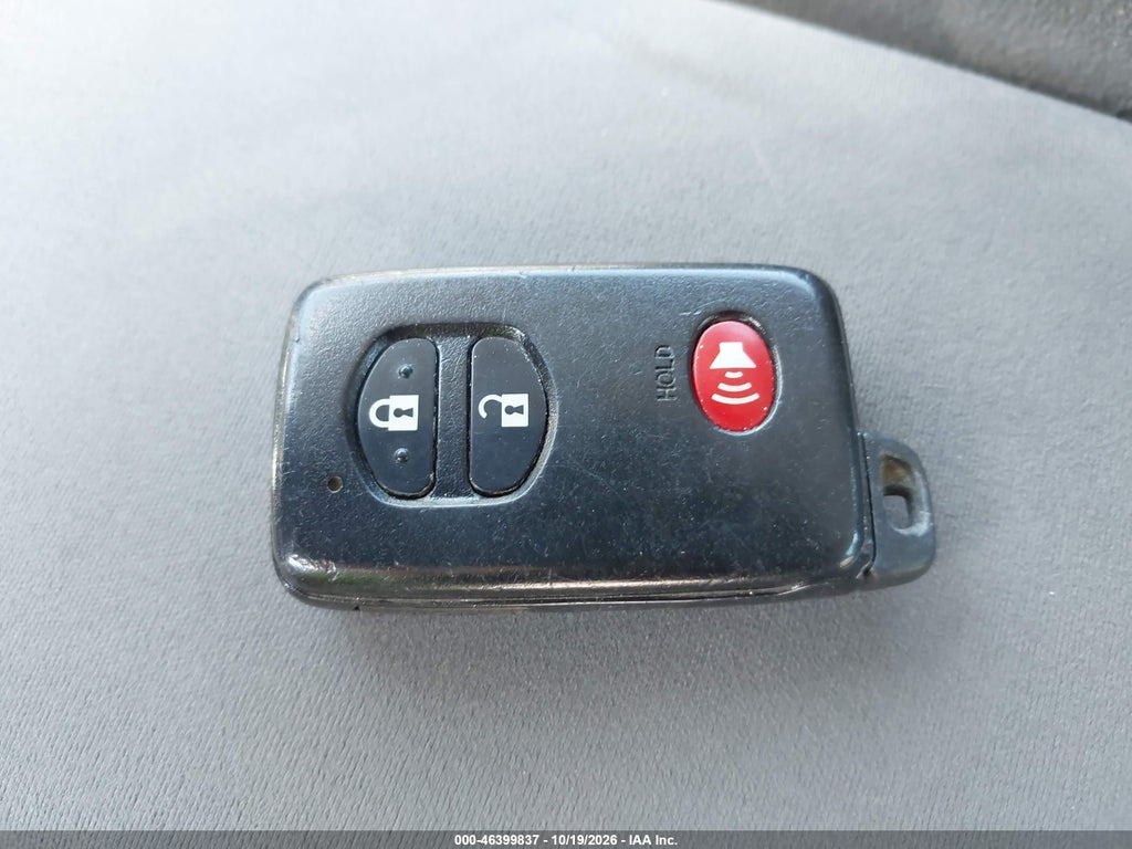 2010 Toyota Prius II photo 11