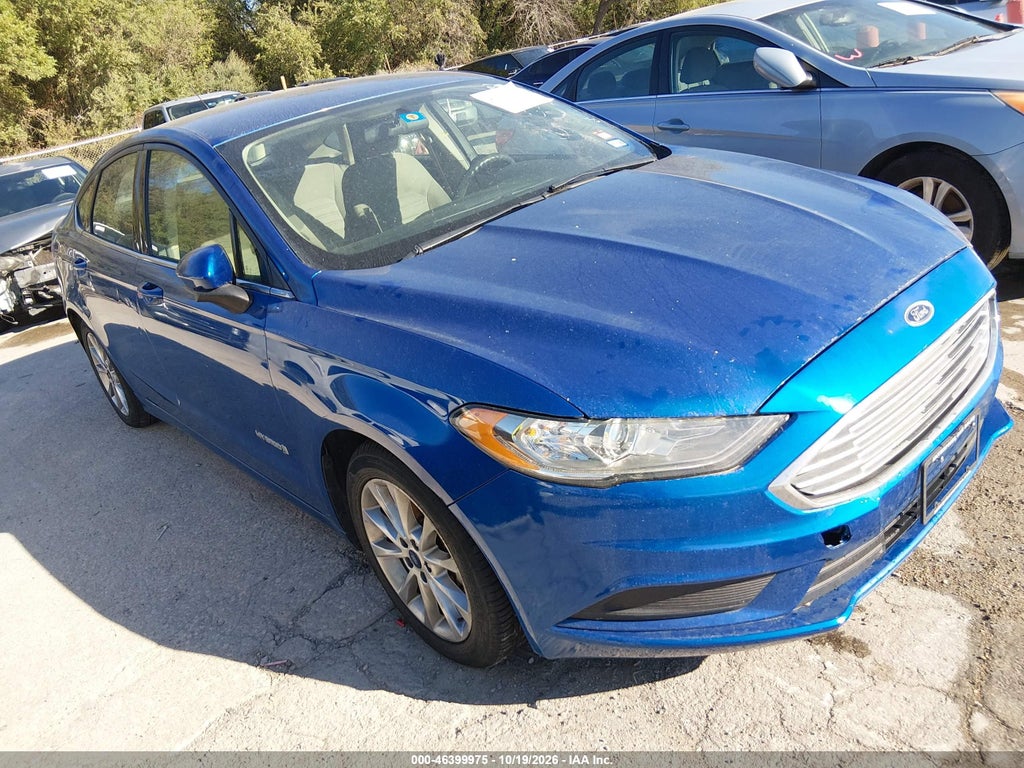 2017 Ford Fusion Hybrid SE photo 1