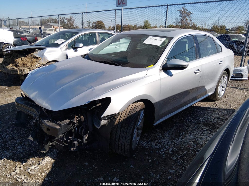 2018 Volkswagen Passat 2.0T SE photo 2