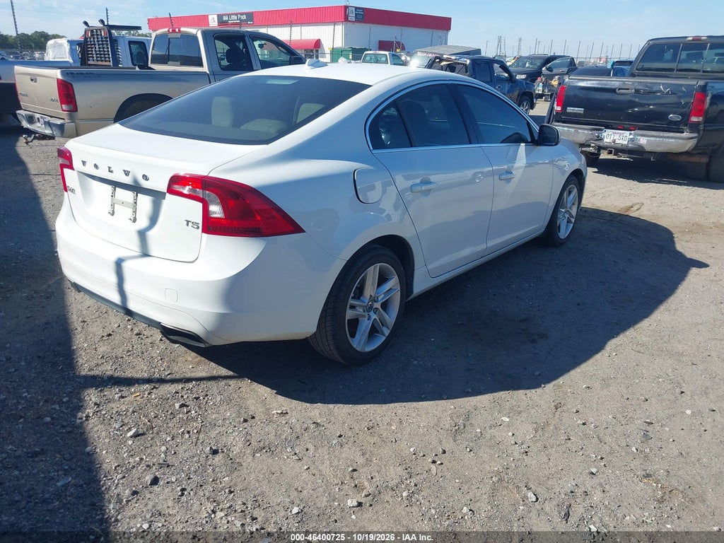 2015 Volvo S60 T5 Premier photo 4