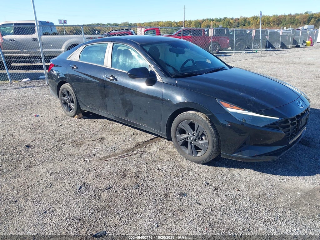 HYUNDAI ELANTRA 2022