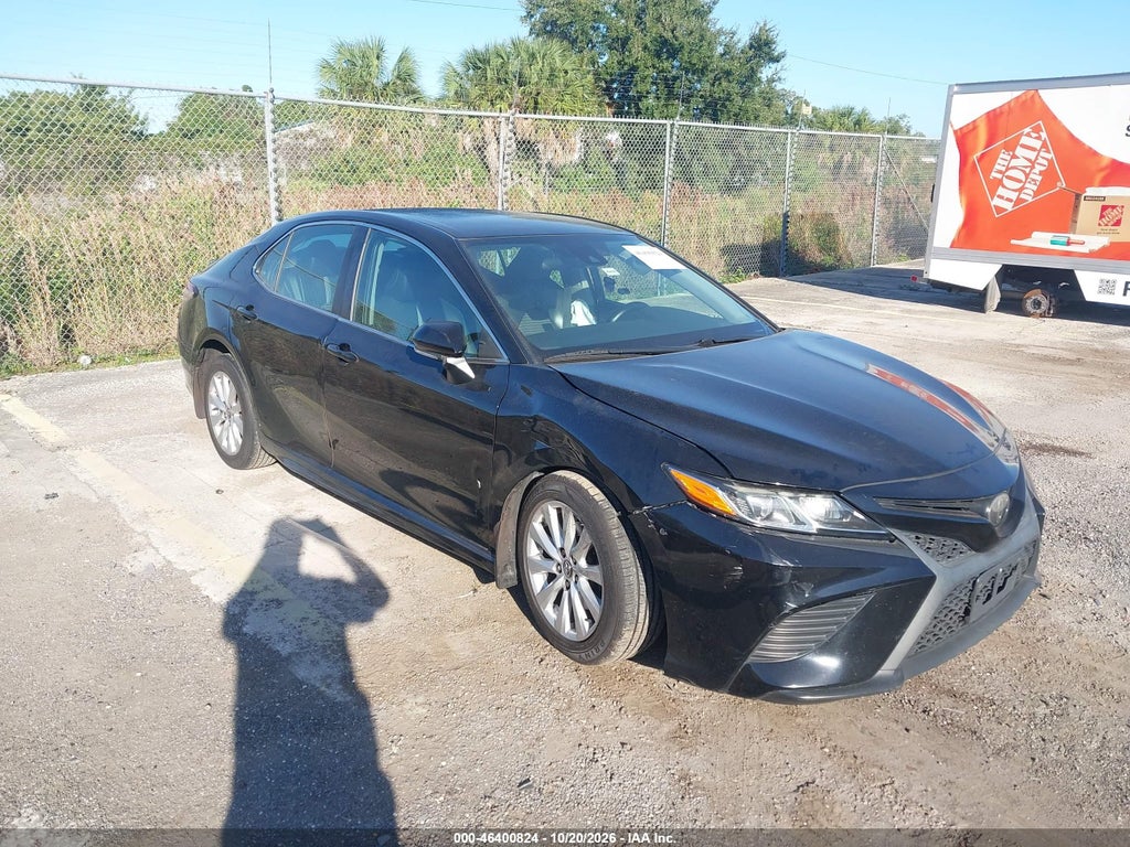 TOYOTA CAMRY 2020