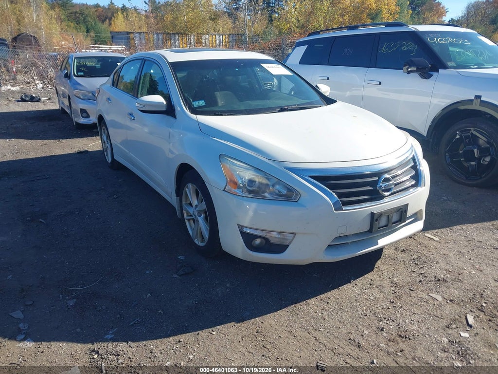 2015 Nissan Altima 2.5 SV photo 6