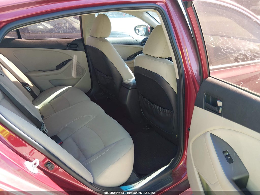 2015 Kia Optima LX photo 8