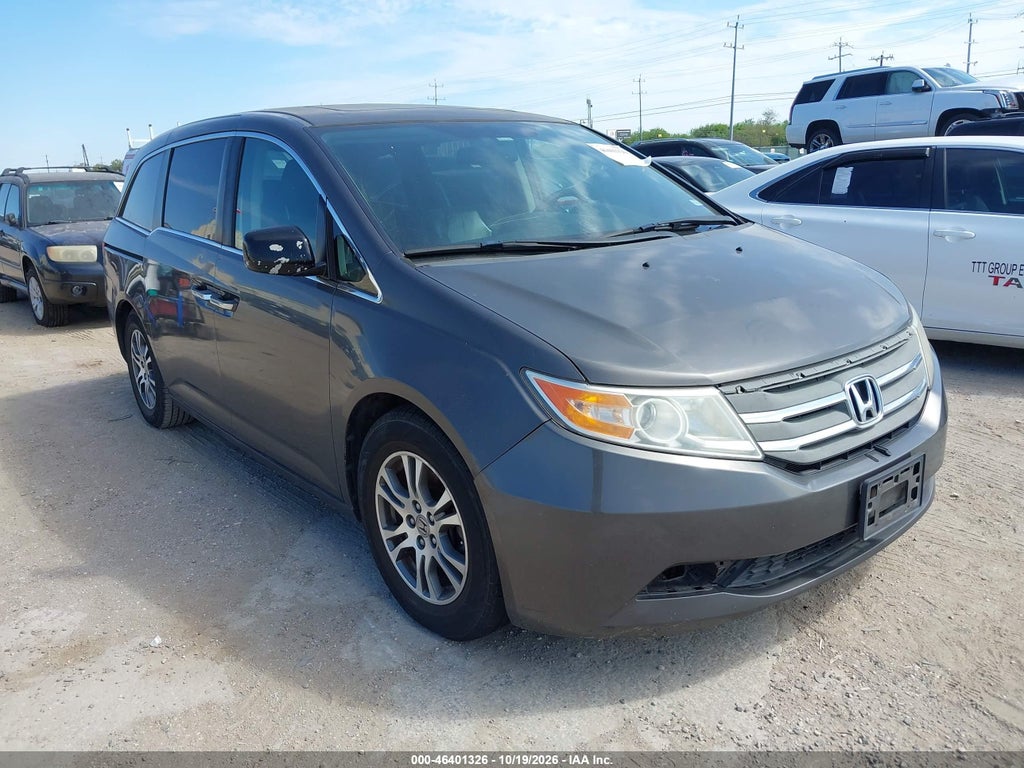 2013 Honda Odyssey EX-L photo 1