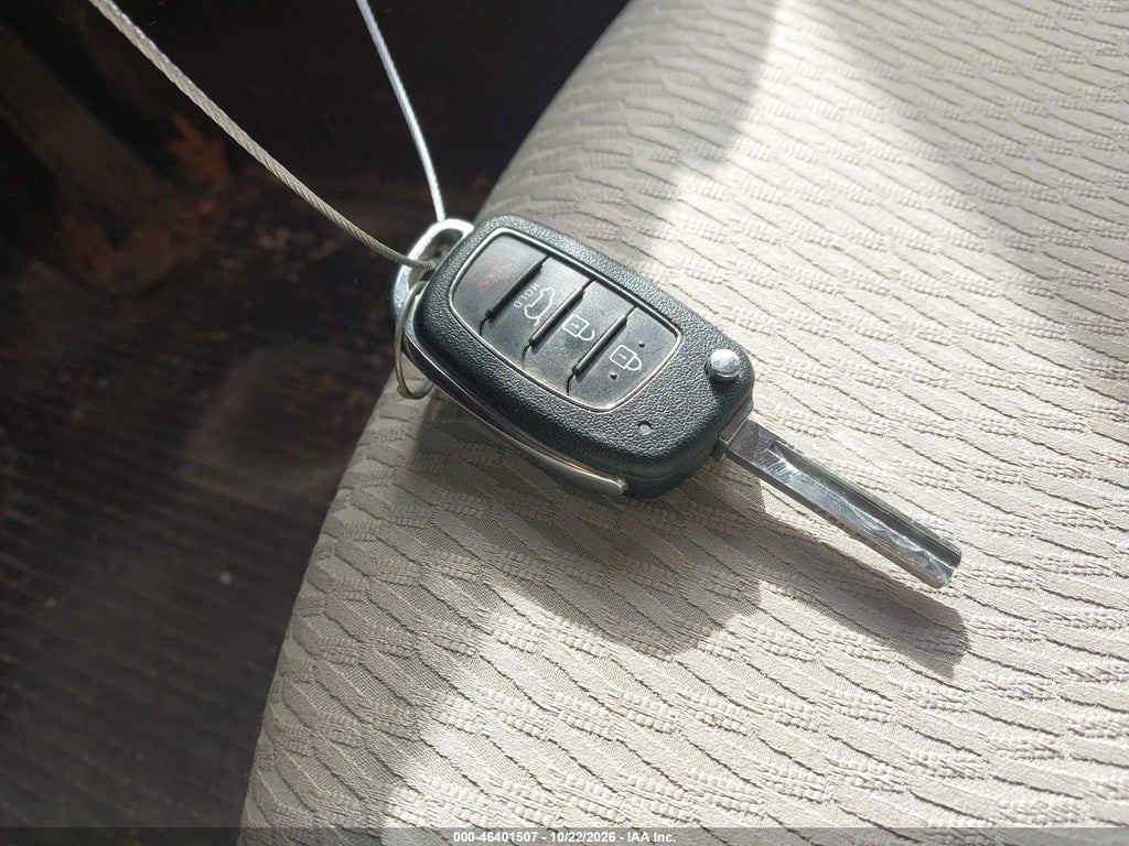 2017 Hyundai Santa FE Sport 2.4L photo 11