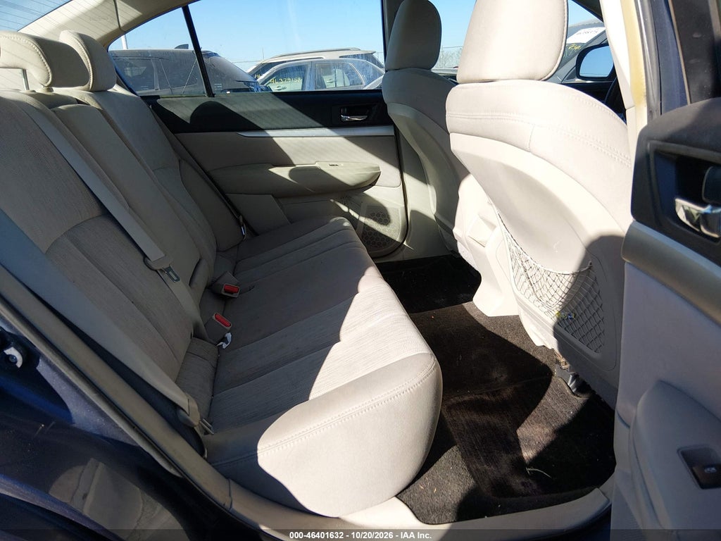 2013 Subaru Legacy 2.5I Premium photo 8