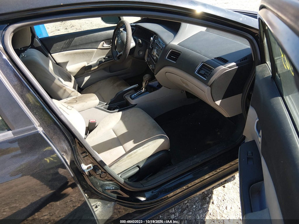 2013 Honda Civic LX photo 5