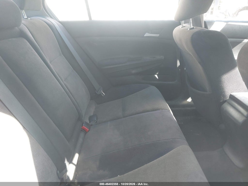 2010 Honda Accord 2.4 LX photo 8