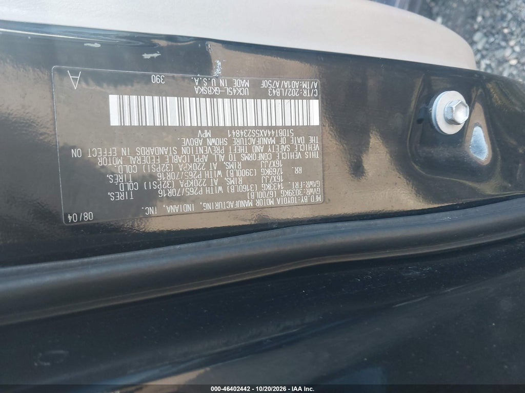 2005 Toyota Sequoia SR5 V8 photo 9