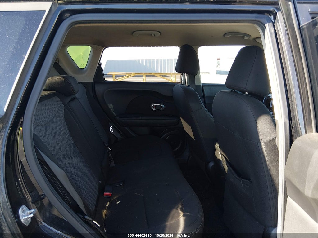 2018 Kia Soul + photo 8