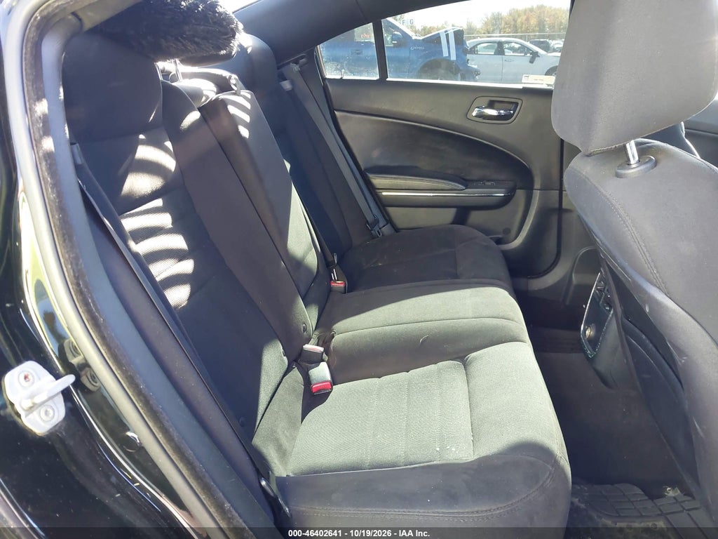 2013 Dodge Charger SXT photo 8