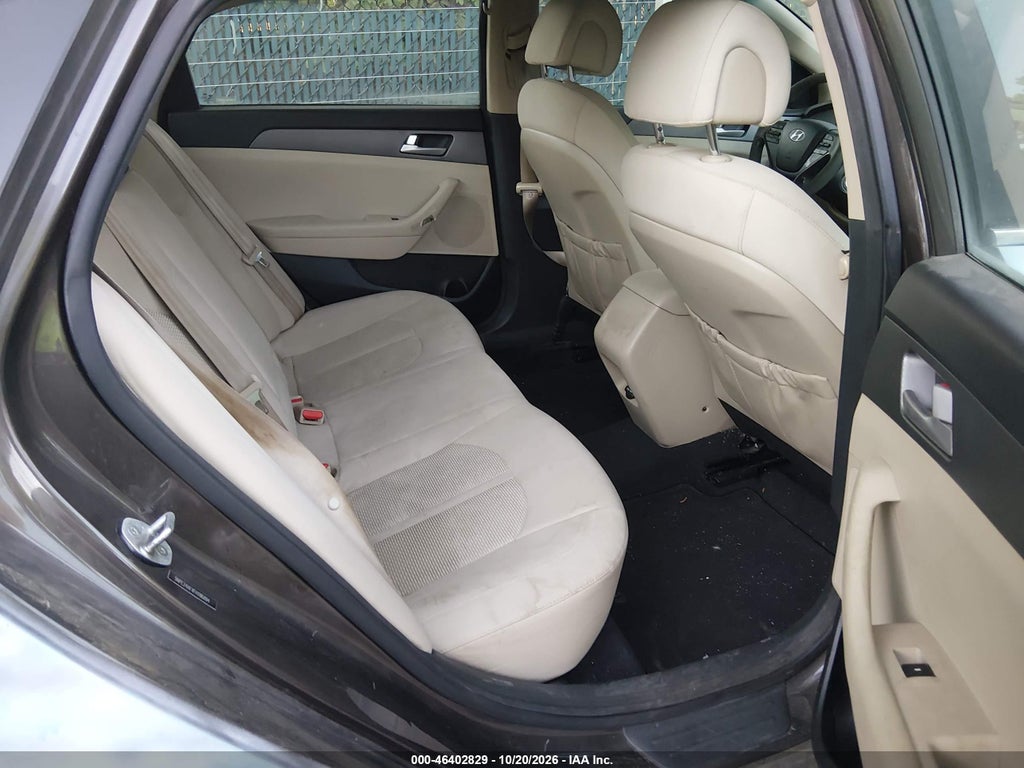 2015 Hyundai Sonata SE photo 8