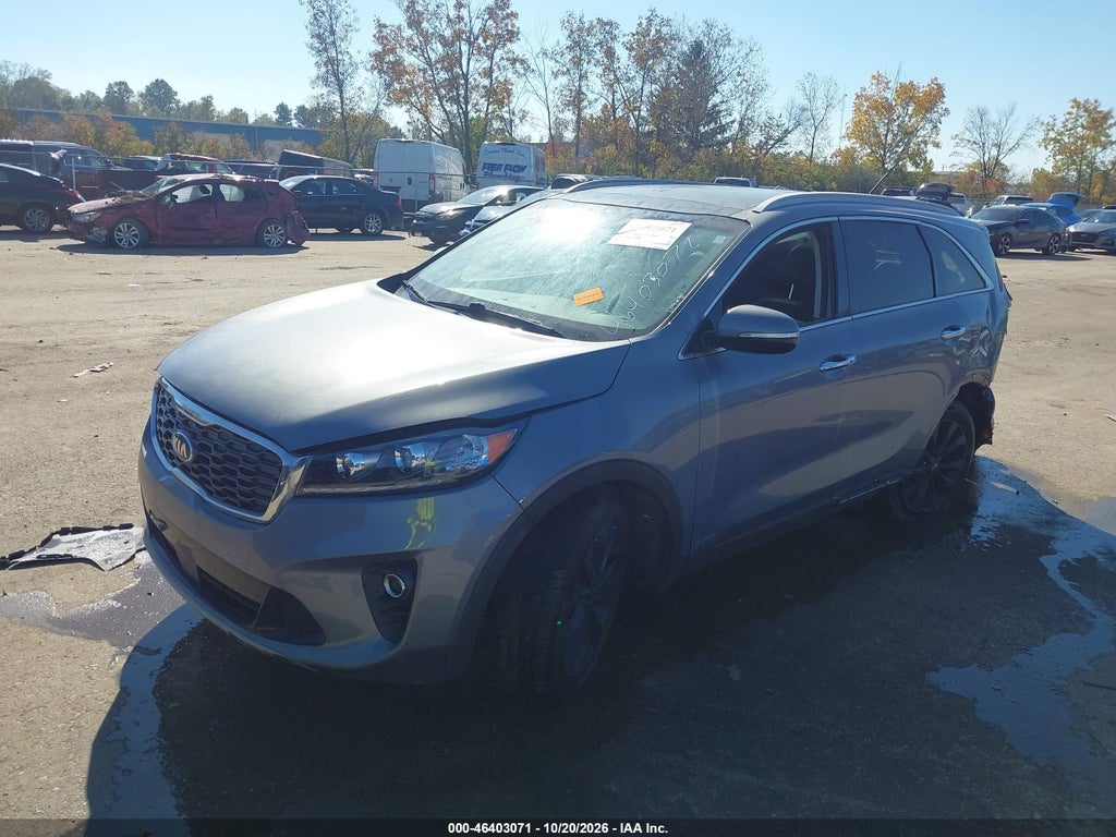 2020 Kia Sorento 3.3L EX photo 2