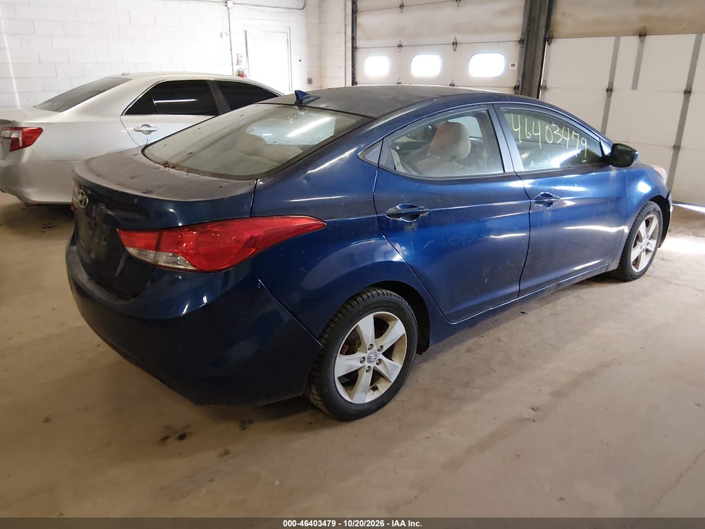 2013 Hyundai Elantra GLS photo 4