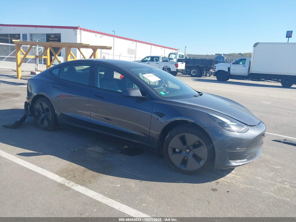 TESLA MODEL 3 2023