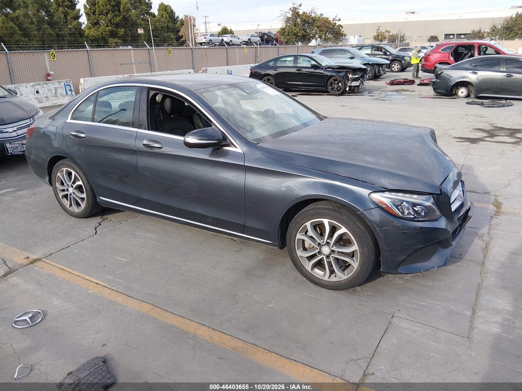 2015 Mercedes-Benz C 300 4MATIC photo 1