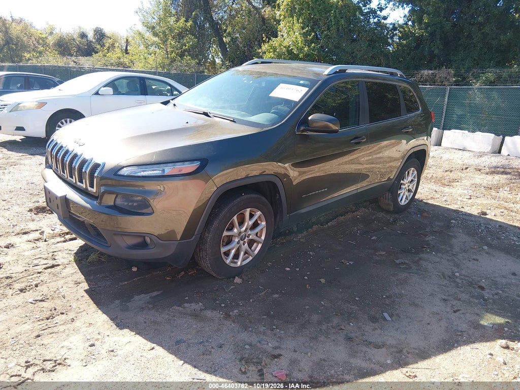 2014 Jeep Cherokee Latitude photo 2