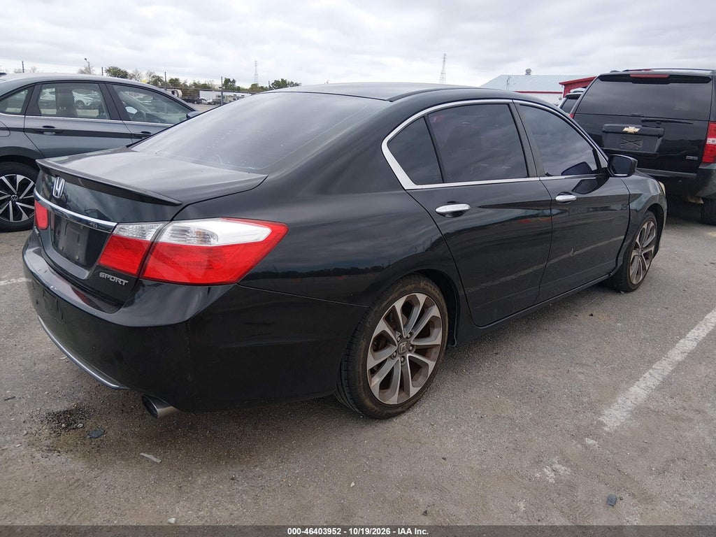 2015 Honda Accord Sport photo 4