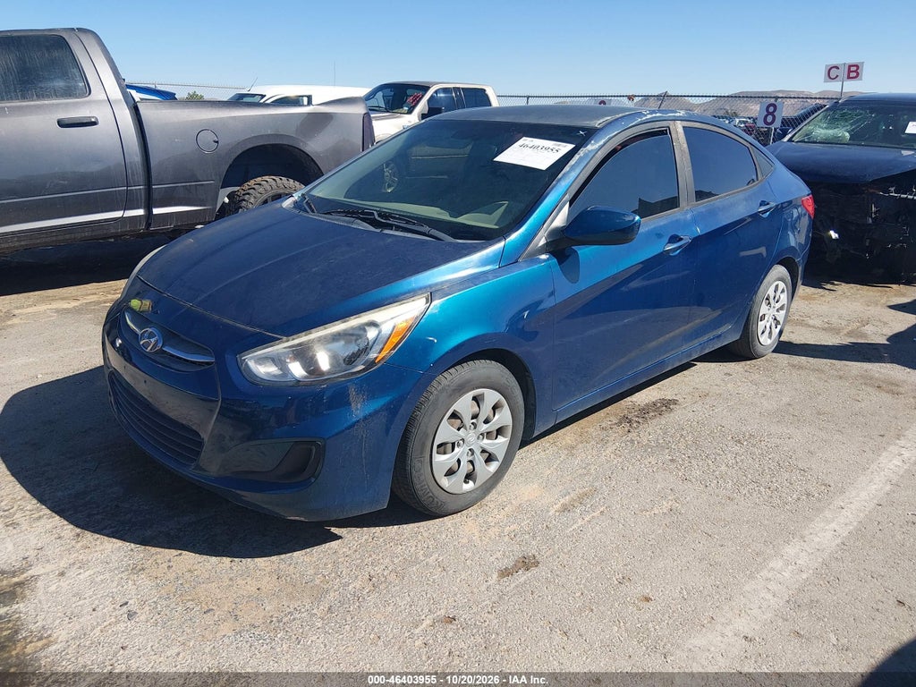 2017 Hyundai Accent SE photo 2