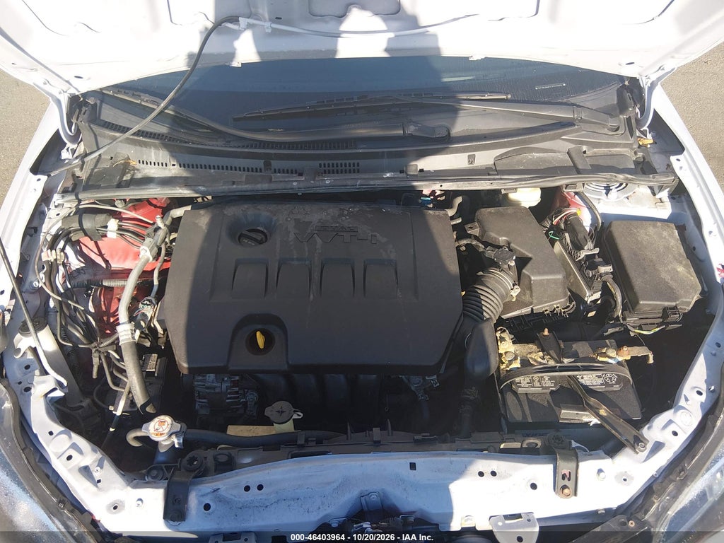 2018 Toyota Corolla LE photo 10