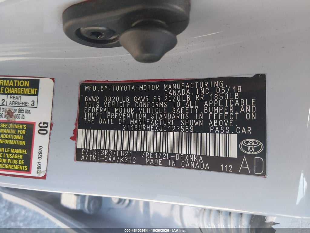 2018 Toyota Corolla LE photo 9