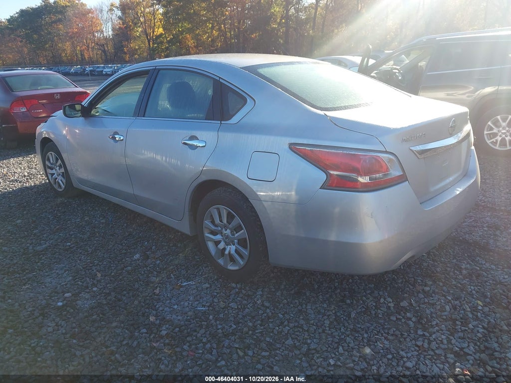 2015 Nissan Altima 2.5/2.5 S/2.5 SL/2.5 SV photo 3