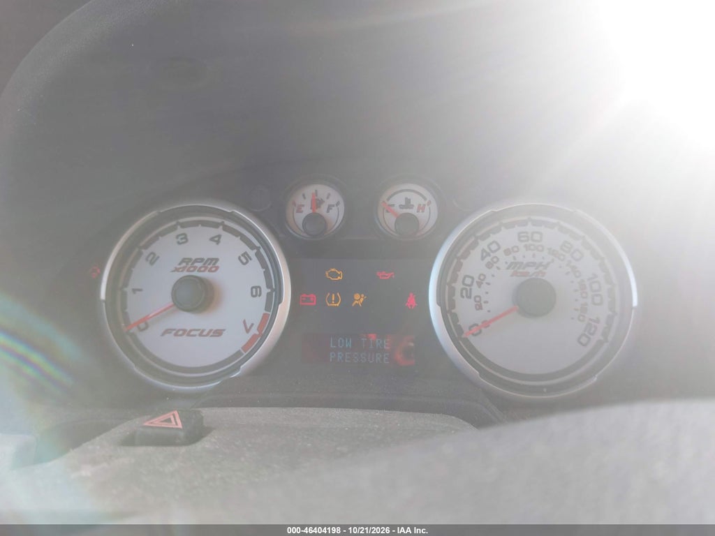 2010 Ford Focus SE photo 7
