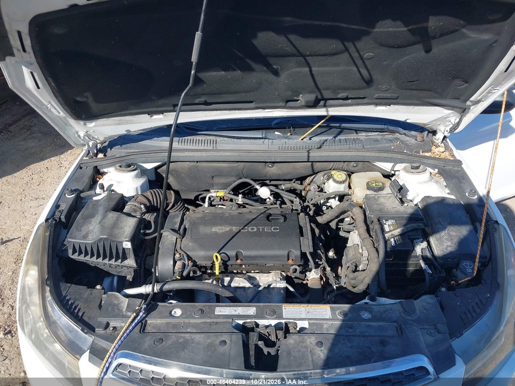 2013 Chevrolet Cruze LS Auto photo 10