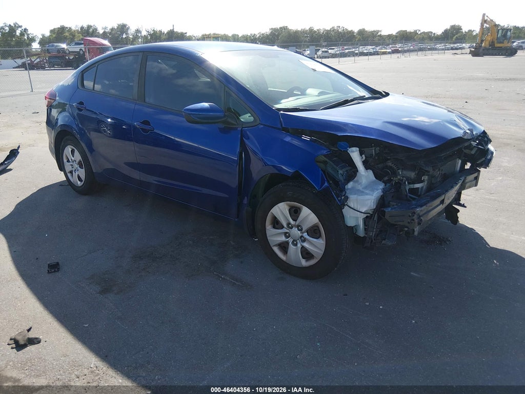 2018 Kia Forte LX photo 1