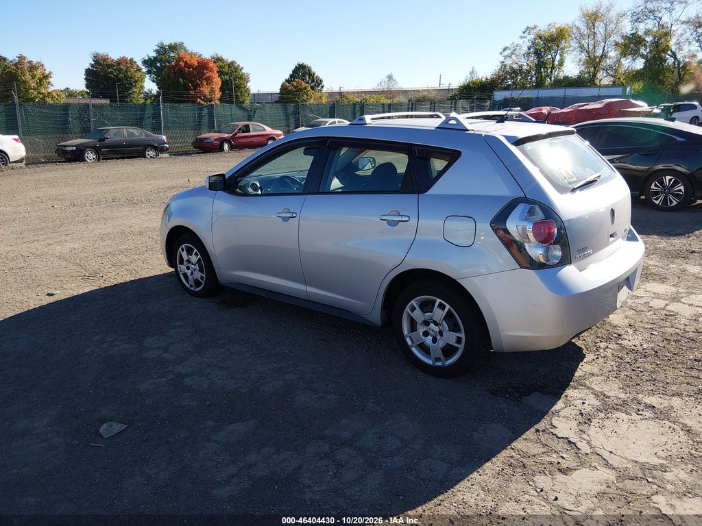 2009 Pontiac Vibe photo 3