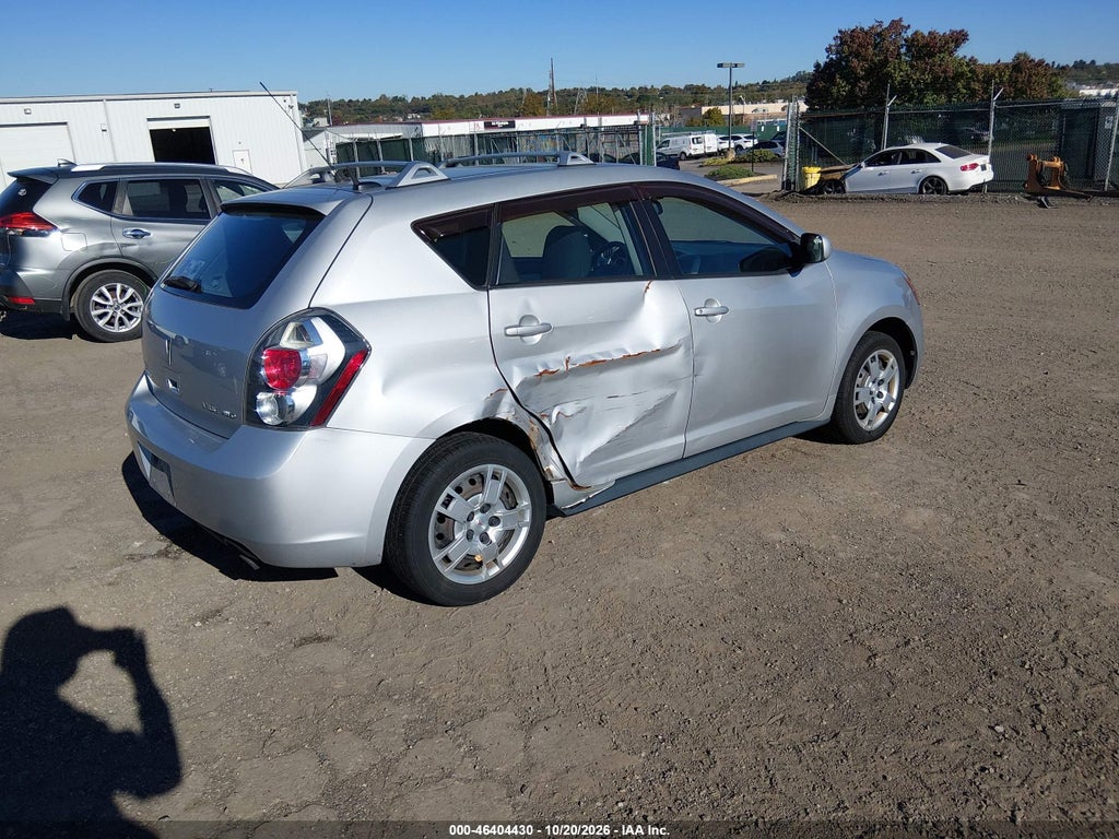 2009 Pontiac Vibe photo 4
