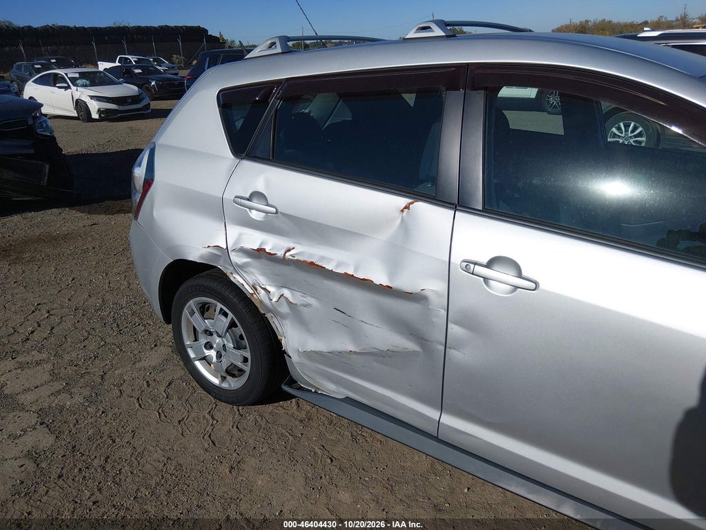 2009 Pontiac Vibe photo 6
